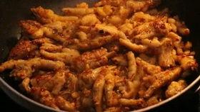 爆料无骨鸡爪视频,揭秘美食背后的秘密