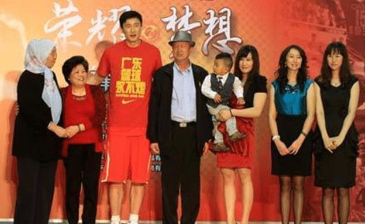 爆料杜锋姐姐事件视频播放,真相究竟如何？