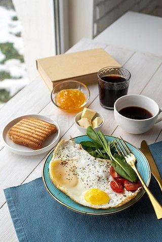 音乐餐厅吃瓜视频素材免费下载,免费素材带你领略美食与娱乐的完美融合