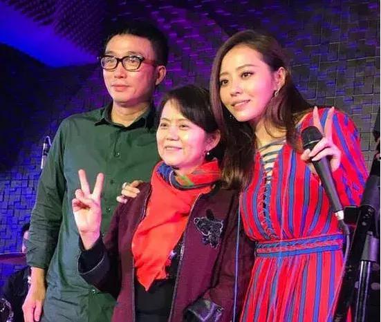 张靓颖丈夫爆料视频播放,揭秘婚姻背后的真相