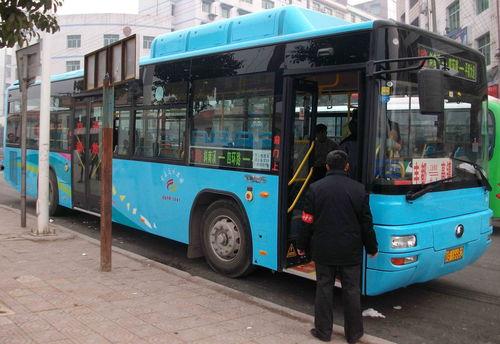 重庆公交圈爆料视频,揭秘公交司机日常与乘客互动瞬间