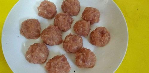 肉丸香肠爆料配方视频,跟随肉丸香肠爆料视频，轻松学会制作美味佳肴