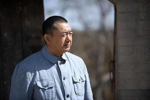 董勇爆料老师开车视频大全,老师开车视频大全引发社会热议