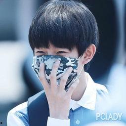 王源吃瓜爆料娱乐视频是真的吗,真相揭秘还是虚构传闻？