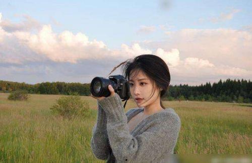 爆料娱乐圈喻言是谁啊小说,揭秘喻言背后的故事