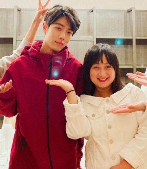 圈内爆料李沁唐嫣,娱乐圈的友情与竞争