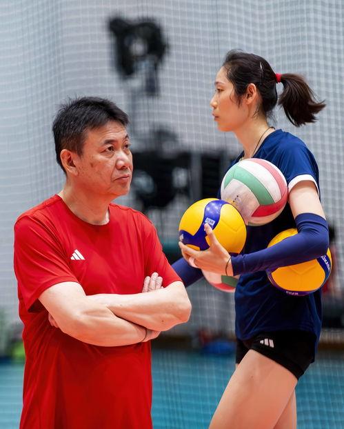 中国球员媳妇爆料新闻最新,揭秘足球圈不为人知的真相