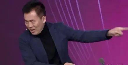 王蒙解说爆料新闻视频,独家爆料新闻背后的故事