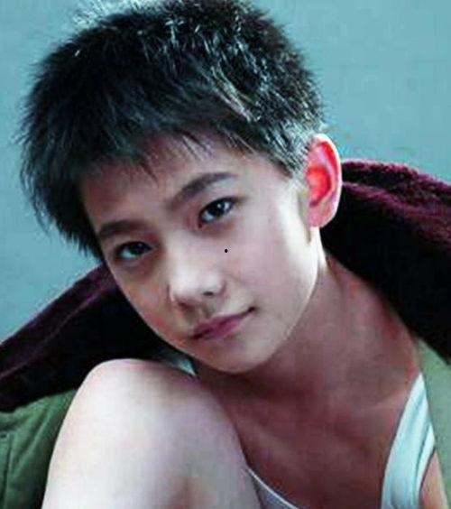 爆料杨洋最新消息视频,揭秘爆料视频背后的精彩瞬间