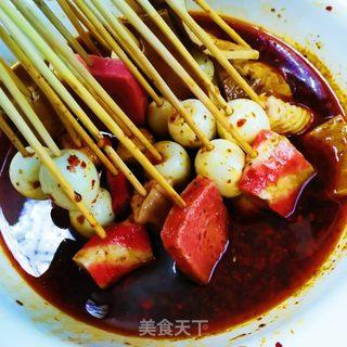 爆料麻辣串串怎么做视频,一串串香辣美味，轻松学会！