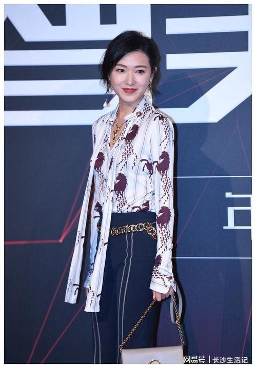 圈内爆料迪丽热巴万茜,揭秘娱乐圈的神秘友谊